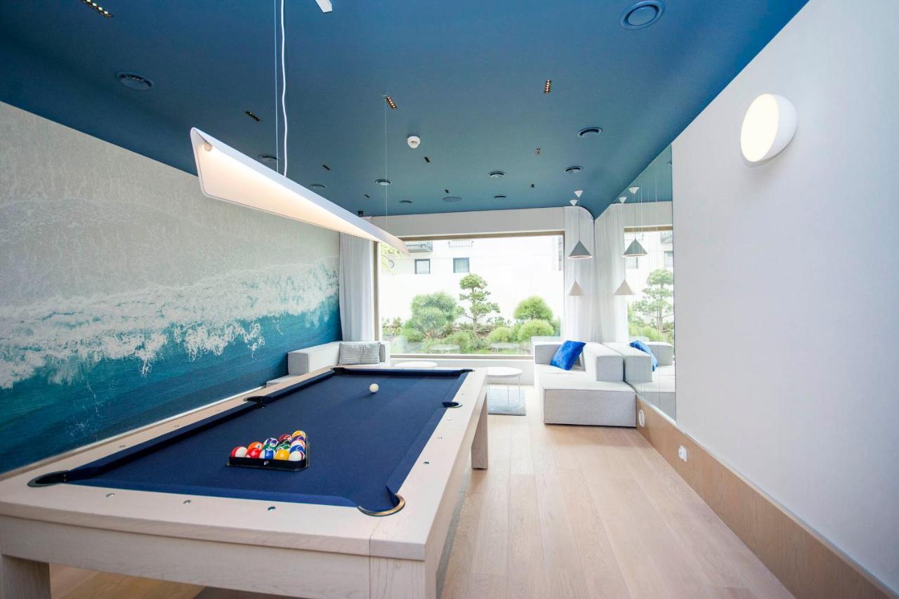 Yellow Rentyear Apartments غدانسك المظهر الخارجي الصورة